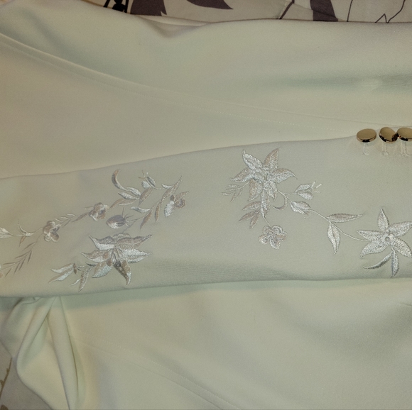 Suit jacket - Picture 2 of 2